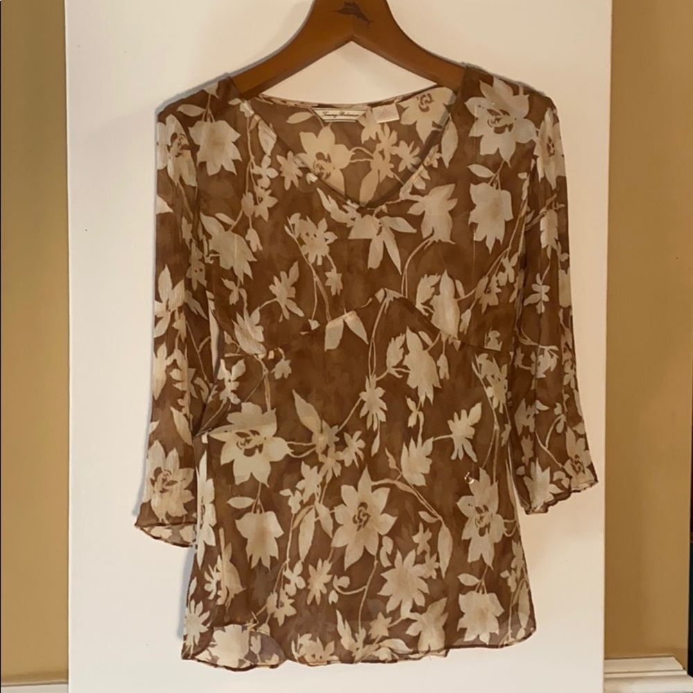 Tommy Bahama 100% silk blouse